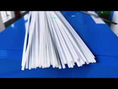 POM Katı Çubuk Çubuk Çubuk Tek Vida Ekstrüzyon Makinesi Bebek Arabası Tentesi Çubuğu Yapımı İçin