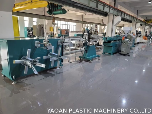 PVC PE Tek Duvarlı Elektrikli Dalgalanmış hortum borusu yapım makinesi ABB Invertger ile